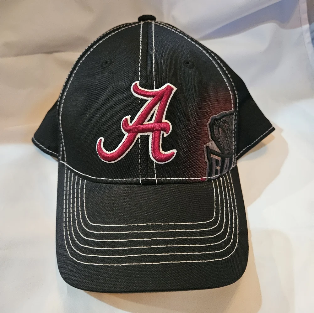 Top World Alabama Crimson Tide  Hat (ball cap) - Picture 3 of 5